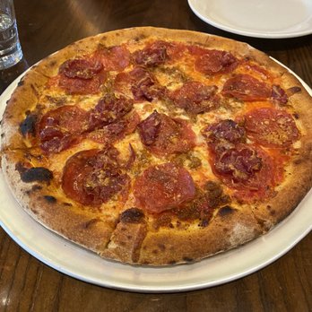 Hearth Restaurant and Pub - Godfather pizza - American Near Me - Windsor, Colorado