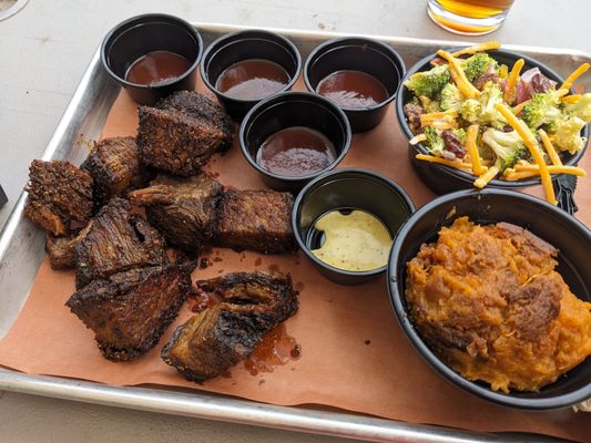 Bear's Smokehouse Barbecue - South Asheville by null