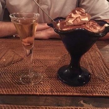 La Vecchia Locanda - Tiramisu and moscato - Italian Near Me - Rome, RM