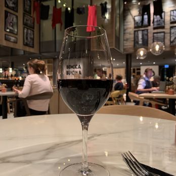 Bocca Buona - mythos rot assemblage wine definitely a good choice - Italian Near Me - Rümlang, ZH