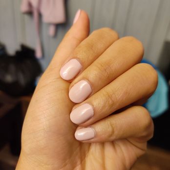 Agata Nails - 2 days after gel - Nail Salons Near Me - Astoria, New York Agata Nails - 2 days after gel - Nail Salons Near Me - Astoria, New York