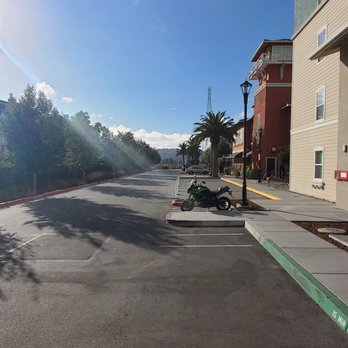 Blu Harbor by Windsor - Building 3 entrance - Apartments Near Me - Redwood City, California