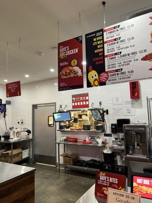 Dave’s Hot Chicken by null