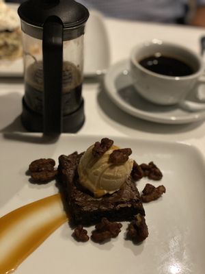 Mazzara's Vinoteca by null