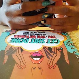 I looooooved my marble hamsas nails