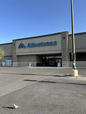 Albertsons by null