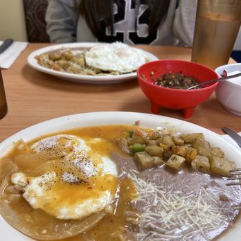 Villa Cariño Mexican Restaurant - 8. Huevos Rancheros - Mexican Near Me - La Puente, California Villa Cariño Mexican Restaurant - 8. Huevos Rancheros - Mexican Near Me - La Puente, California