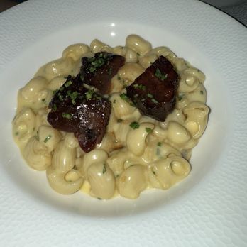 Monterey - Mac n cheese w short rib - New American Near Me - New York, New York Monterey - Mac n cheese w short rib - New American Near Me - New York, New York