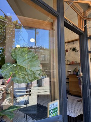 Homage Coffee by null