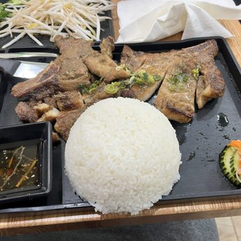 Pho Lime - Pork chop and rice - Vietnamese Near Me - Elmhurst, Illinois Pho Lime - Pork chop and rice - Vietnamese Near Me - Elmhurst, Illinois