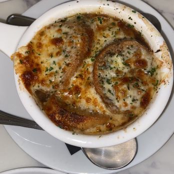 La Belle Vie Kitchen - French Onion Soup - French Near Me - Suwanee, Georgia La Belle Vie Kitchen - French Onion Soup - French Near Me - Suwanee, Georgia