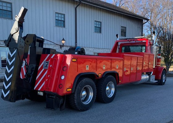 Outstanding Service Towing