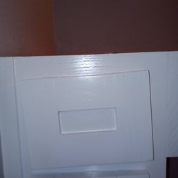 Crooked drawer on 'brand new" cabinet. Still is tilted. Crooked drawer on 'brand new" cabinet. Still is tilted.