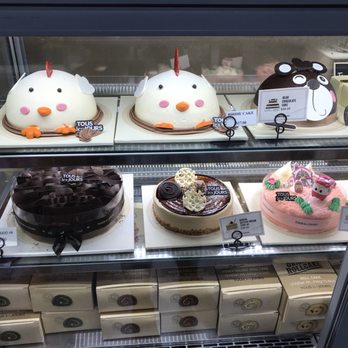 Tous Les Jours - Adorable little cakes - Coffee & Tea Near Me - Houston, Texas Tous Les Jours - Adorable little cakes - Coffee & Tea Near Me - Houston, Texas