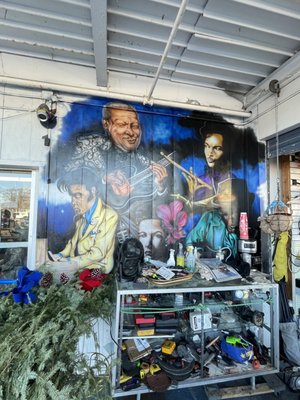 DIXIELAND FLEA MARKET PLACE - 55 Photos & 32 Reviews - 2045 Dixie Hwy