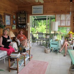 Meadowsweet Gardens Inn - High Tea at Meadowsweet