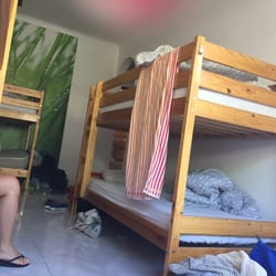 Bura Portugal, Sociedade - Dorm room