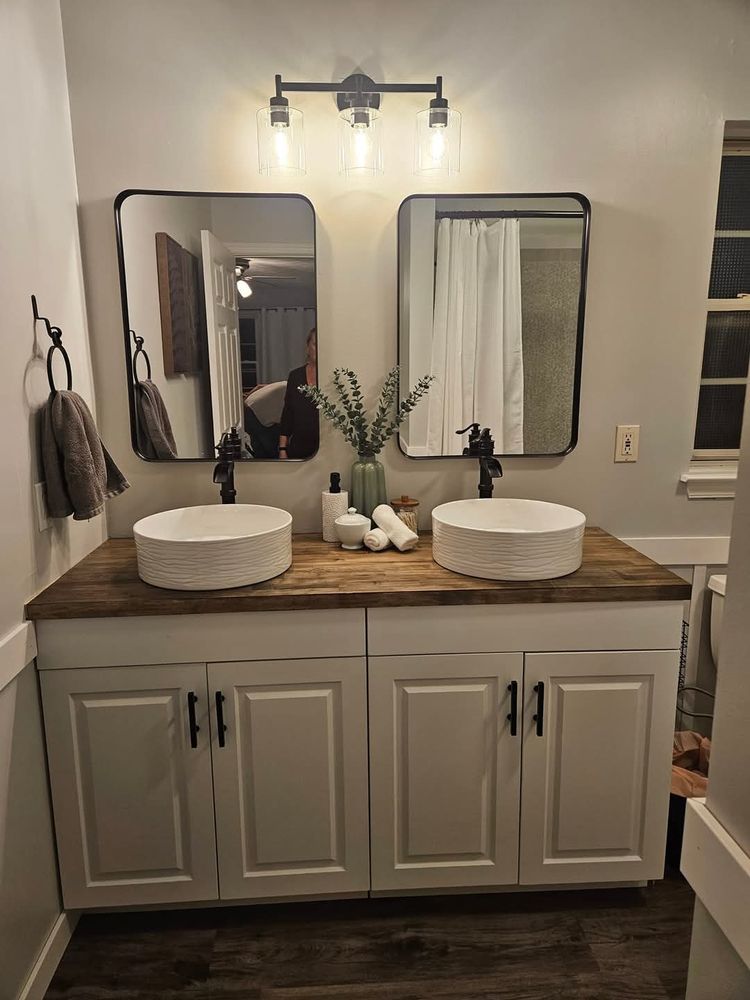 Slide of Wolfdaddy Home Contractors