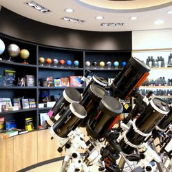 Le Monde de l'Observation - l'espace Astronomie au RDC du 35 rue de Rivoli