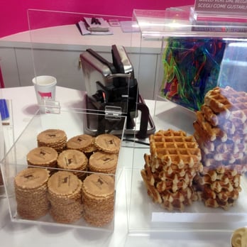 Latteria Ugolini - Ice Cream & Frozen Yogurt Near Me - Peschiera del Garda, VR