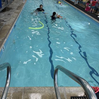 Blake Swim School - Swimming Lessons/Schools Near Me - Hacienda Heights, California