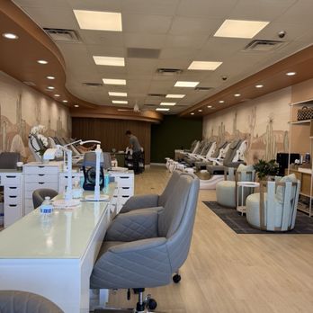 Stone Petal - The entire clean desert minimalist aesthetic, Tina (owner) remodeled entire shop! Wax room and table are spacious and comfortable! - Nail Salons Near Me - Palm Springs, California Stone Petal - The entire clean desert minimalist aesthetic, Tina (owner) remodeled entire shop! Wax room and table are spacious and comfortable! - Nail Salons Near Me - Palm Springs, California
