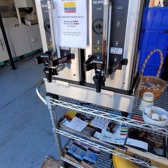 Moschetti - Free samples. It was great! - Coffee Roasteries Near Me - Vallejo, California