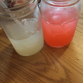 Cahoots Corner Cafe - Lemonade Mason's - Breakfast & Brunch Near Me - Oakdale, California