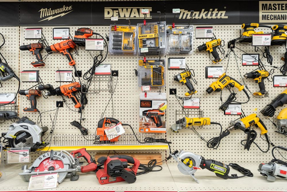 VERMONT OUTLET TRUE VALUE Updated September 2024 41 Photos & 50