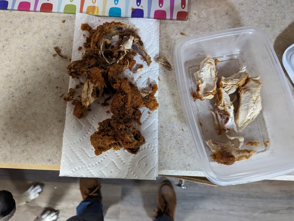 JIM’S SUPERVALU FOODS Updated October 2024 104 11th St NE, Austin