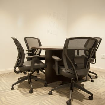 Agile Offices - 4 person Boardroom - Commercial Real Estate Near Me - Toronto, Ontario