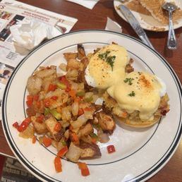 Crab cake egg Benedict