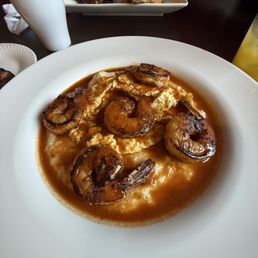 The shrimp and grits was outstanding! The shrimp and grits was outstanding!
