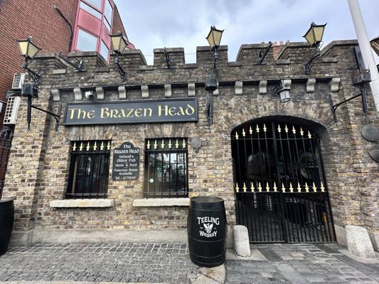 The Brazen Head by null