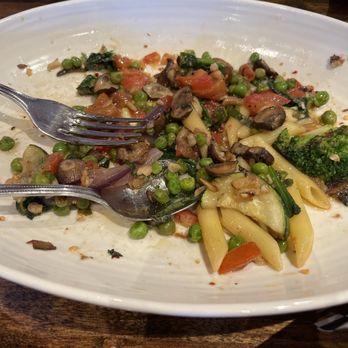 Maria's Italian Kitchen - Pasadena - Penne Pasta  very good - Italian Near Me - Pasadena, California