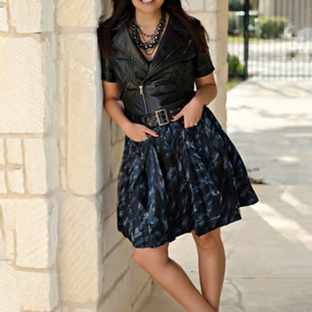Korey Howell Photography Group - Just for fun... outside her studio. - Session Photography Near Me - Austin, Texas