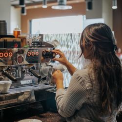 Pillars Café