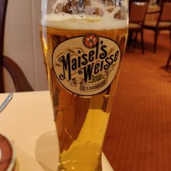 Bistro Acarde im Radisson SAS - Kristallweizen