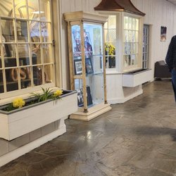 Sturbridge Host Hotel & Conference Center - Atrium displays in Sturbridge conference hotel