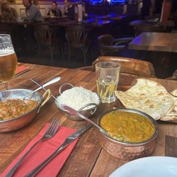 Obsession of India - Lamb and chicken with plain rice and naan