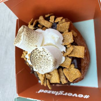 Everglazed Donuts & Cold Brew - S'mores donut - Donuts Near Me - Lake Buena Vista, Florida Everglazed Donuts & Cold Brew - S'mores donut - Donuts Near Me - Lake Buena Vista, Florida