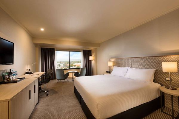Stamford Grand Adelaide Hotel by null