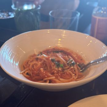 Disotto - Spaghetti Pomodoro - Italian Near Me - Highwood, Illinois