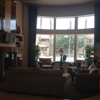 Dobson Towne Centre - Apartments Near Me - Chandler, Arizona