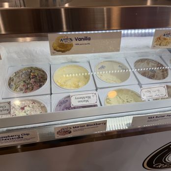 The Corner Creamery - Ice cream offerings - Ice Cream & Frozen Yogurt Near Me - Hillman, Michigan The Corner Creamery - Ice cream offerings - Ice Cream & Frozen Yogurt Near Me - Hillman, Michigan
