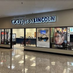 Eyes on Lincoln