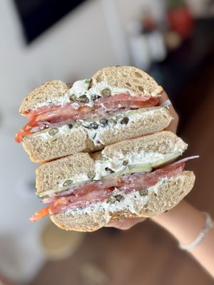 Leon’s Bagels by null