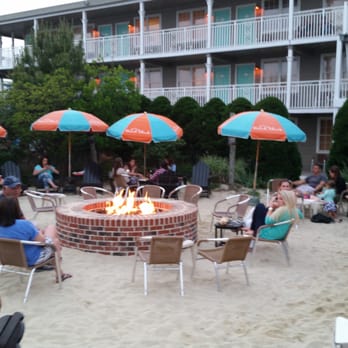 Beach Shack - Fire pit - Hotels Near Me - Cape May, New Jersey
