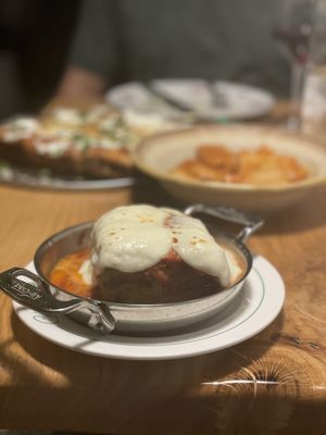 Chickie's by null