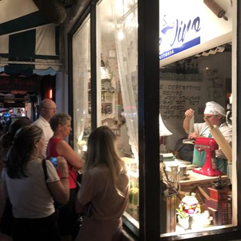 Pane e Vino - Pasta handmade in your view if you sit outside - Italian Near Me - Miami Beach, Florida Pane e Vino - Pasta handmade in your view if you sit outside - Italian Near Me - Miami Beach, Florida